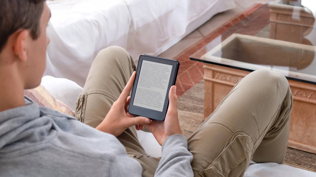 Kindle vale a pena ou é um gasto desnecessário? Conheça seus custos, vantagens e desvantagens
