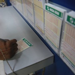 Bilhete de R$ 6 transforma morador do interior do RJ em milionário da Mega-Sena