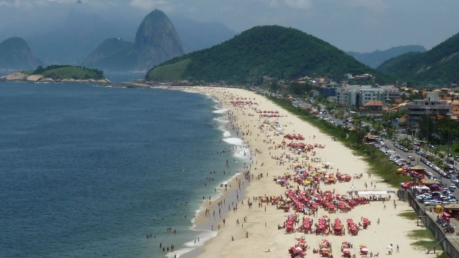 Preços abusivos nas praias de Niterói vão contra a lei e levantam alerta aos banhistas