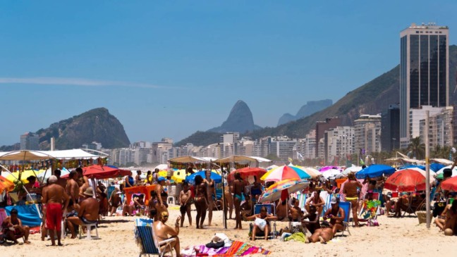 Praia de Copacabana | Créditos: depositphotos.com / dabldy