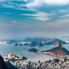 Rio de Janeiro brilha como Patrimônio da UNESCO e portal cultural a 15 km de Niterói // Créditos: depositphotos.com / microgen