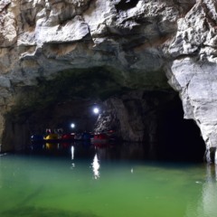Socorro une o aprendizado ambiental ao rafting emocionante nas águas do Rio do Peixe // Créditos: Wikipedia / Wikimedia