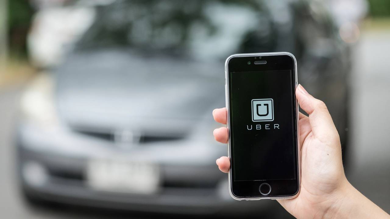 Primeira vez pedindo um Uber? Evite erros com estas dicas