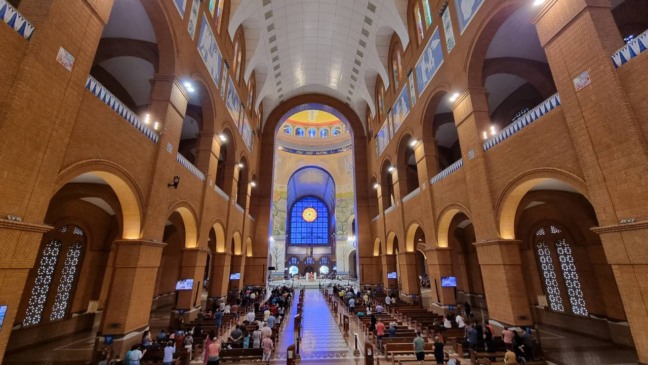 A cidade do interior paulista que se tornou o maior centro de peregrina&ccedil;&atilde;o da Am&eacute;rica Latina e fica a 4 horas de Niter&oacute;i