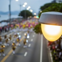 Foliões precisam redobrar atenção neste Carnaval após alerta da Enel sobre eletricidade